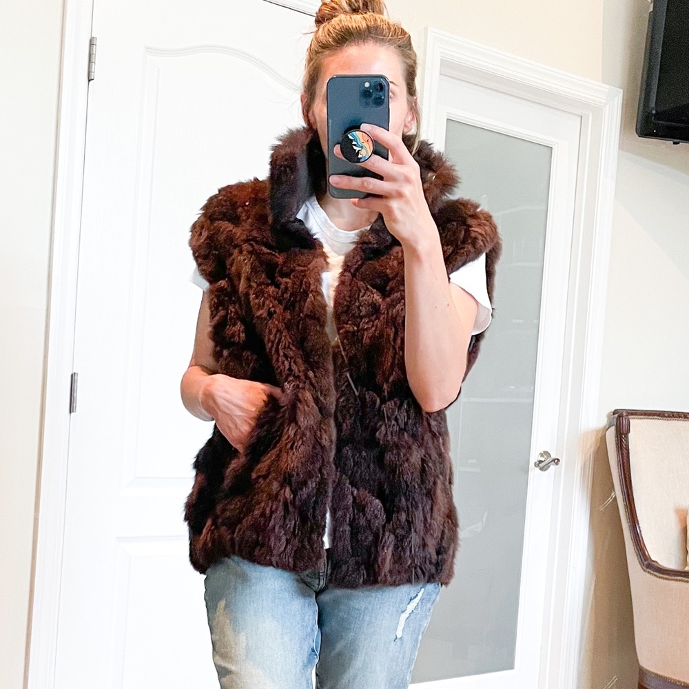 Fur vest